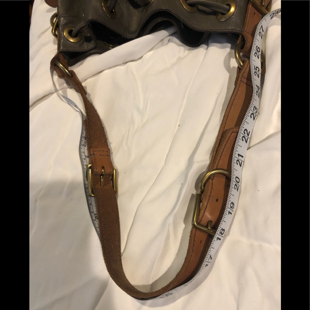 FOSSIL leather Drawstring bucket bag - Picture 10 of 15